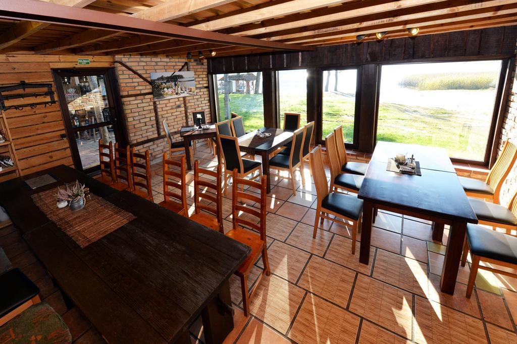 Zuvienes Pasiure Bed & Breakfast Rubikiai Exterior photo